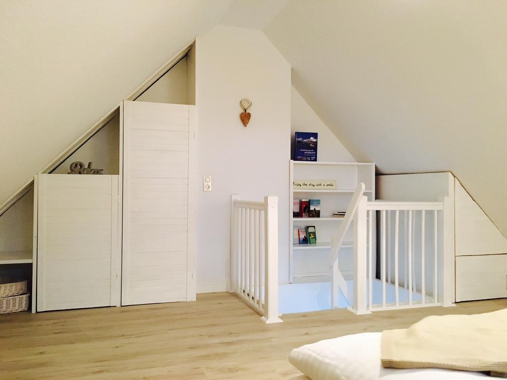 Ferienwohnung Schwalbe Wieck/Darss Bagian luar foto